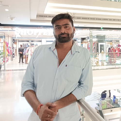 Praveen, owner of Shimla Inn Rentals